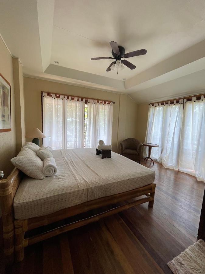Bed and Breakfast Casita Ysabel Батангас Экстерьер фото