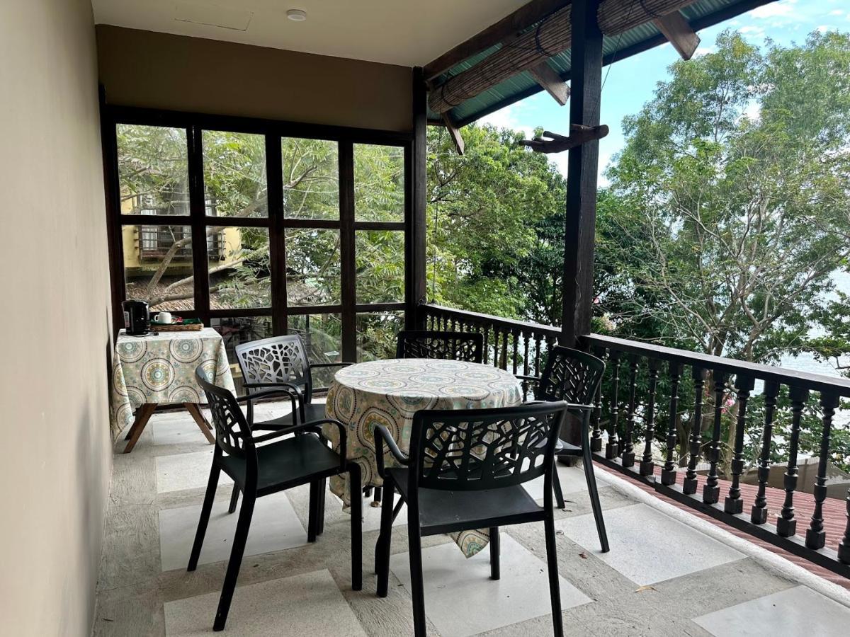 Bed and Breakfast Casita Ysabel Батангас Экстерьер фото