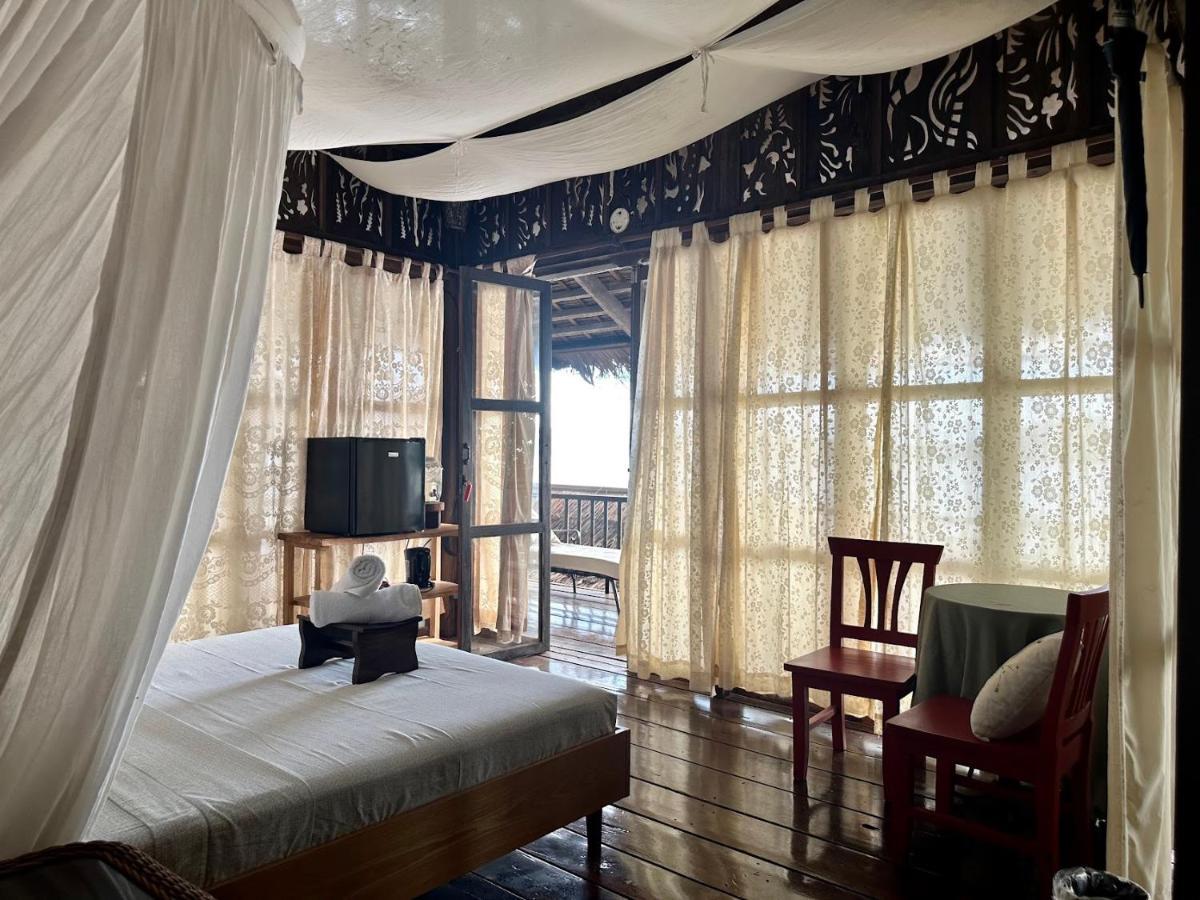 Bed and Breakfast Casita Ysabel Батангас Экстерьер фото