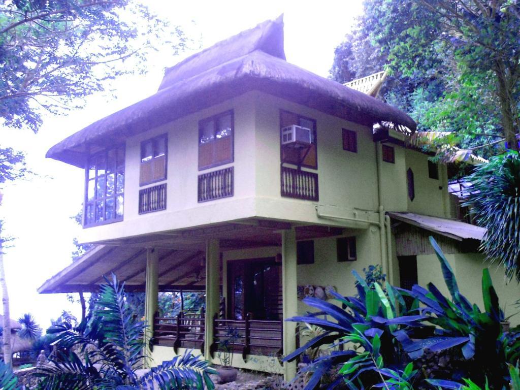 Bed and Breakfast Casita Ysabel Батангас Экстерьер фото