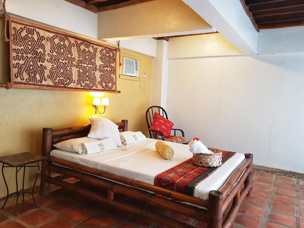 Bed and Breakfast Casita Ysabel Батангас Экстерьер фото