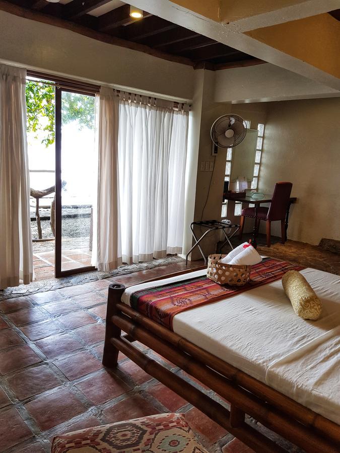Bed and Breakfast Casita Ysabel Батангас Экстерьер фото