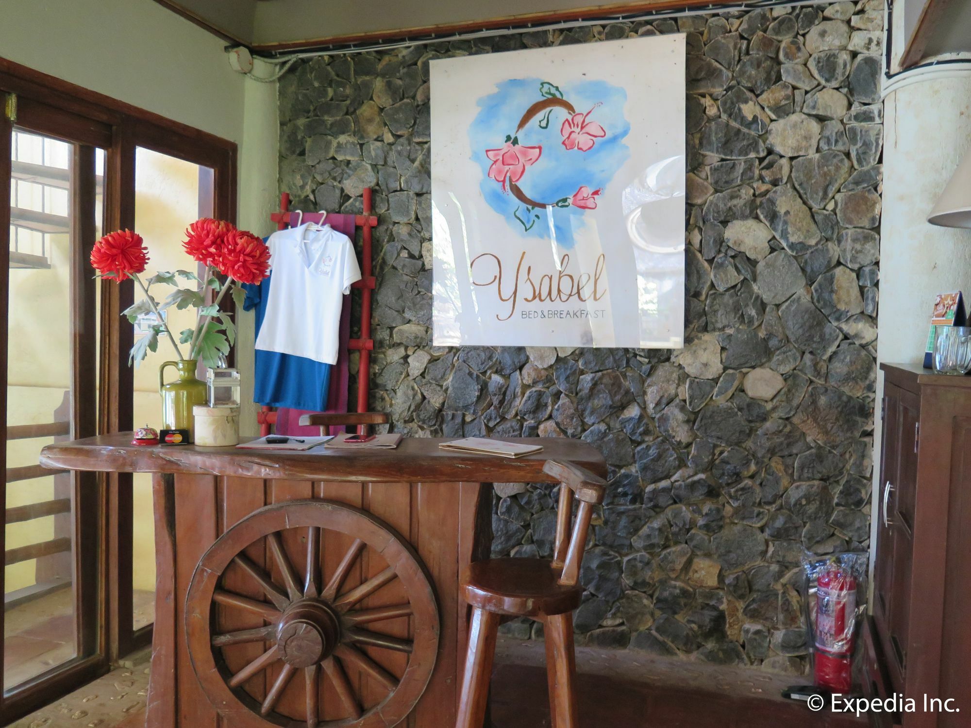 Bed and Breakfast Casita Ysabel Батангас Экстерьер фото